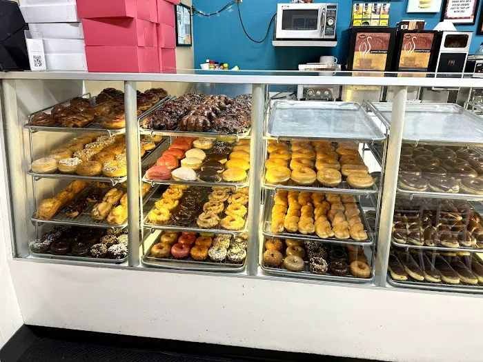 Grumpy's Donuts & Bagels Picture 1
