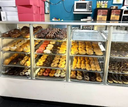 Grumpy's Donuts & Bagels
