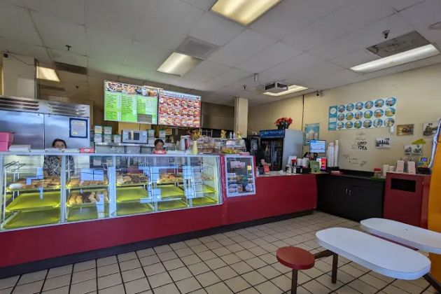 D's Donuts