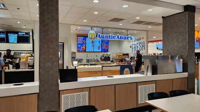 Auntie Anne's Picture 3