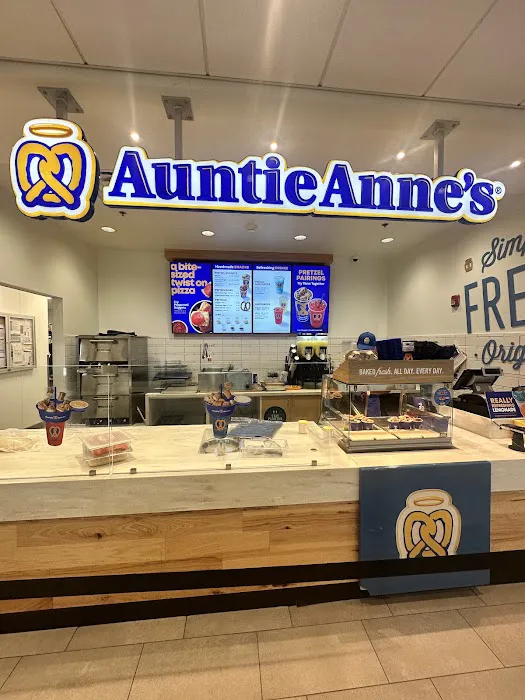 Auntie Anne's Picture 1