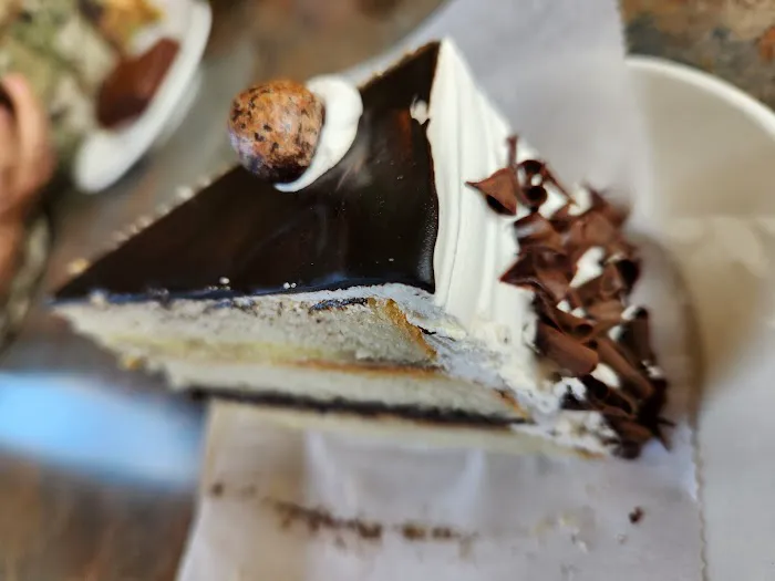 Classic Dessert Co Picture 1