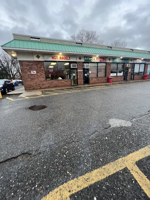 Hightstown Hot Bagels Picture 10