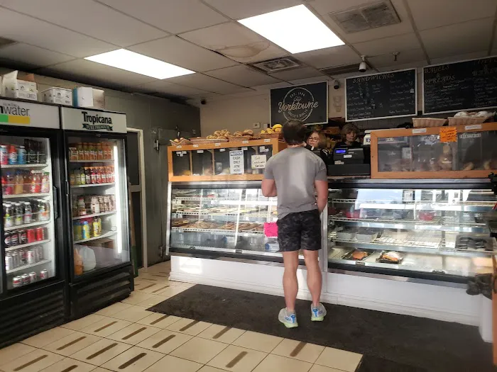 Yorktown Bagels & Bialys Picture 3