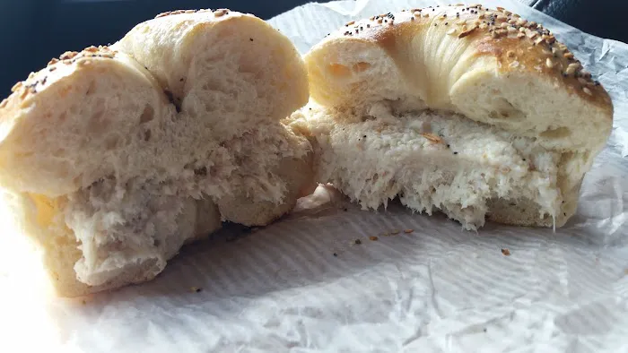 Yorktown Bagels & Bialys Picture 9