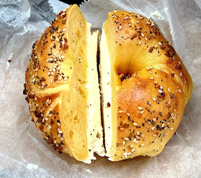 Yorktown Bagels & Bialys Picture 10