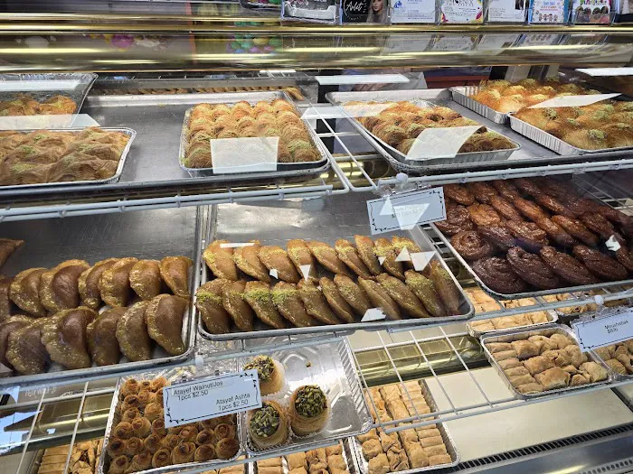 Vrej Pastry Picture 9