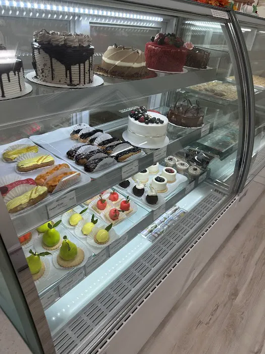 Miss Eclair bakery Picture 7
