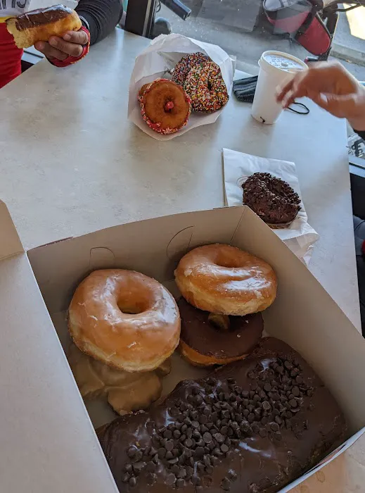 Daily Donuts Picture 9