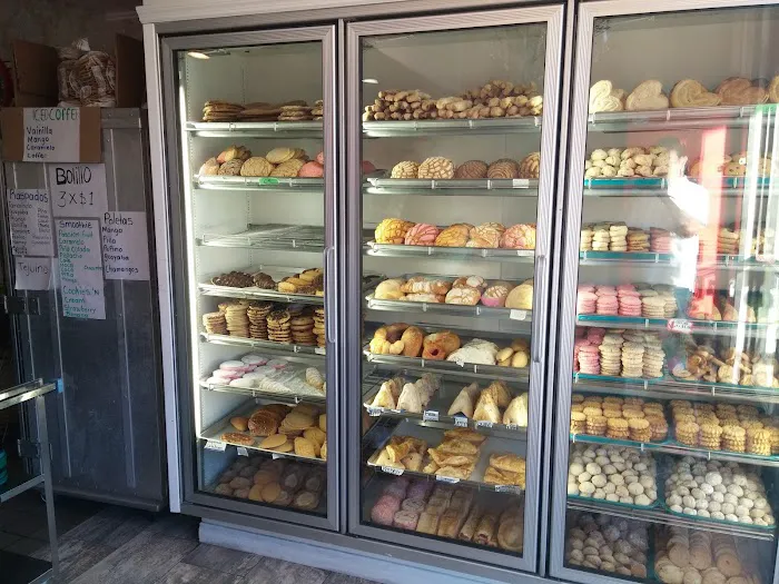 Alondra Bakery Picture 7