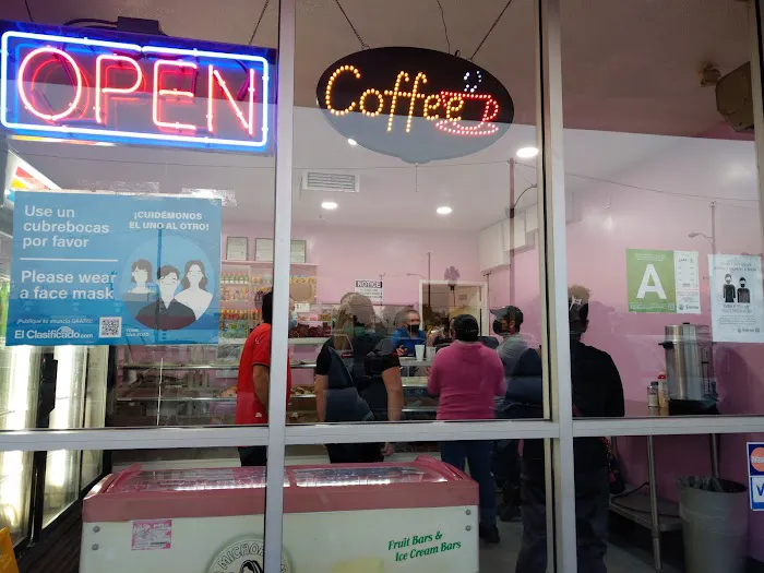 Leo's Bakery Picture 7