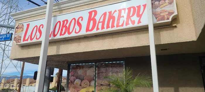 Los Lobos Bakery Picture 1