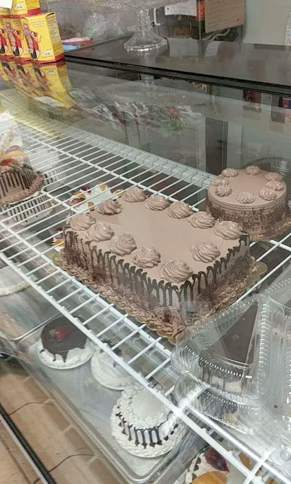 Alondra's Bakery Picture 4