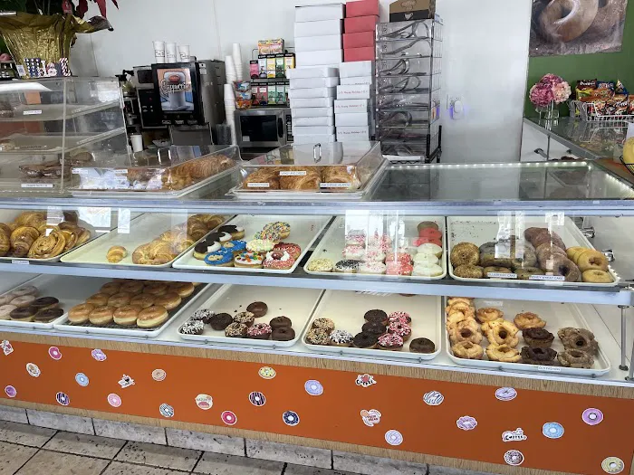 Gladstone Donut House Picture 3