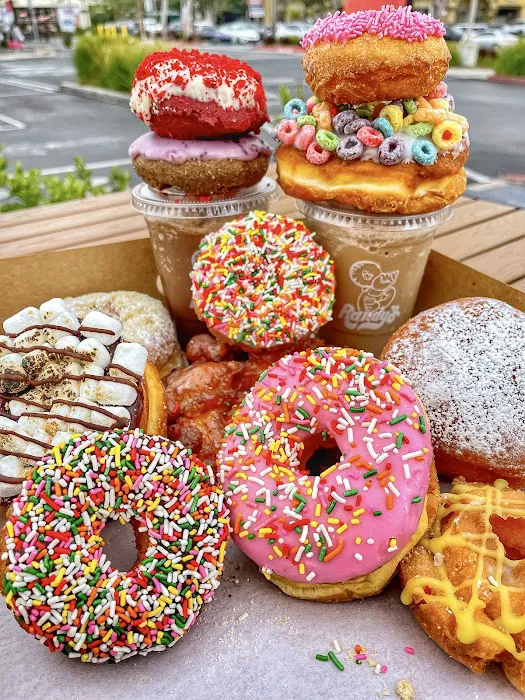 Randy's Donuts Picture 6
