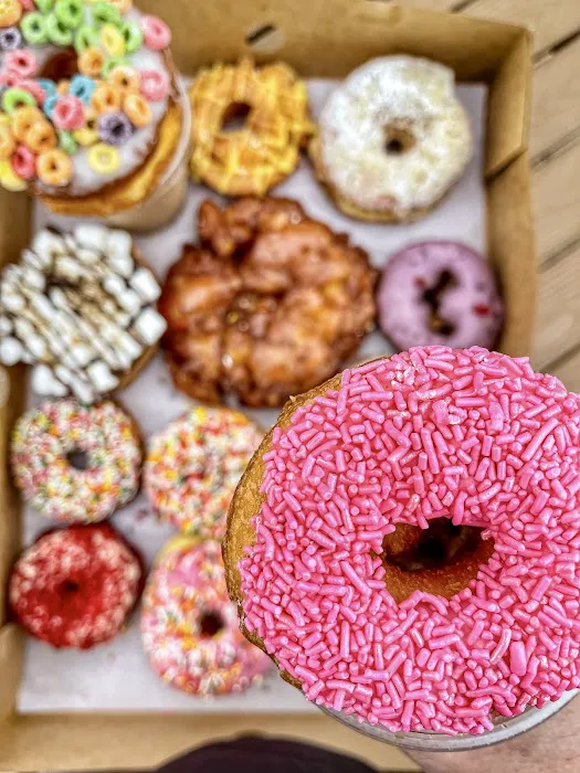 Randy's Donuts Picture 1