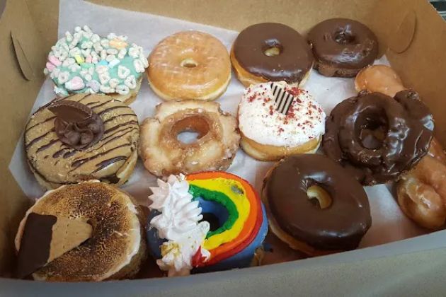 DK's Donuts