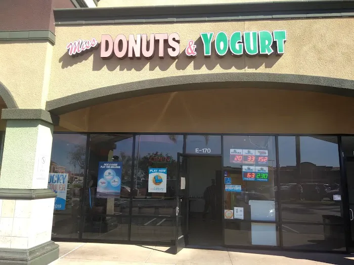 Miss Donut & Bakery Picture 3