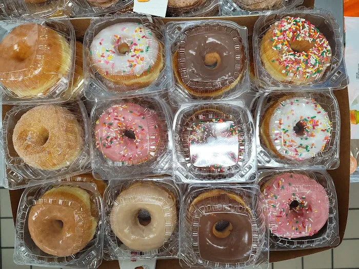 Famous Donuts Picture 8