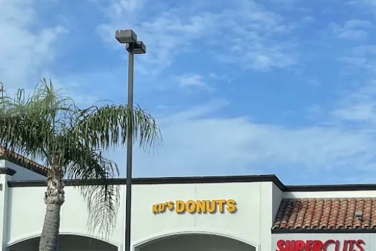 KD's Donuts