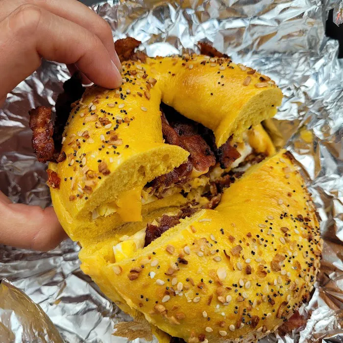 Bagels & Beyond Picture 4