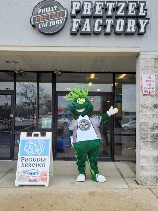 Philly Pretzel Factory Picture 3