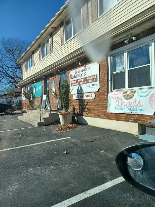 Kalman's Bakery Picture 8