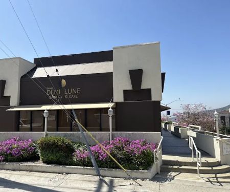 Sweet Demi Lune Bakery & Cafe