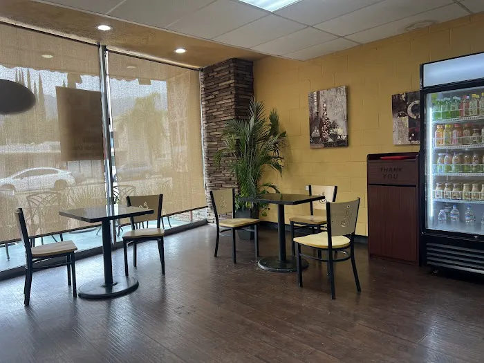 Unique Bakery Picture 4