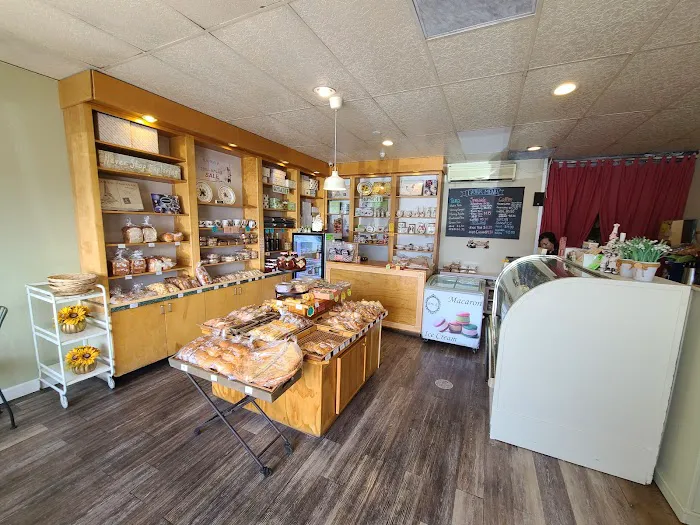 Bakery House Picture 5