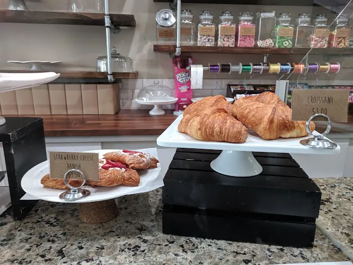 Crust & Crumble Bakery Picture 1