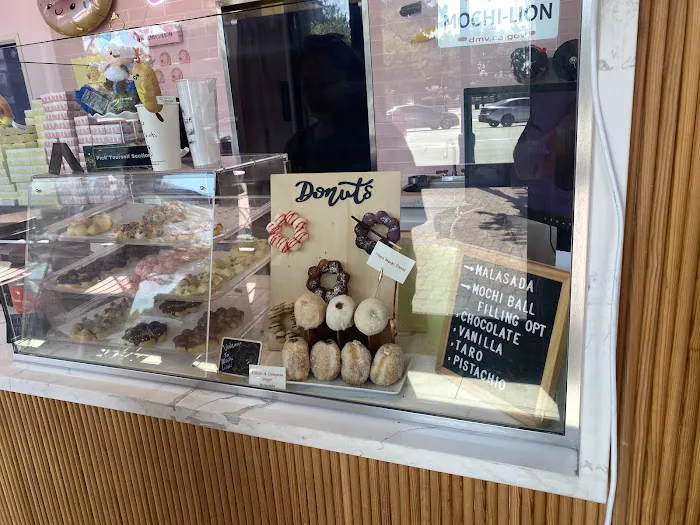 Mochi Lion Covina Picture 9