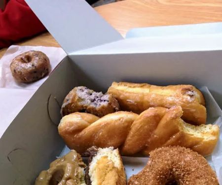 Savy Donuts & Smoothie
