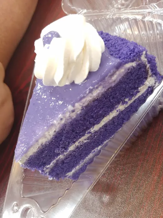 Red Ribbon Bakeshop Picture 6