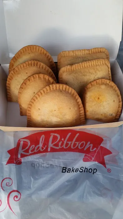 Red Ribbon Bakeshop Picture 2