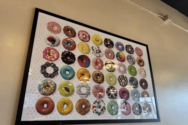 Mag's Donut & Bagel