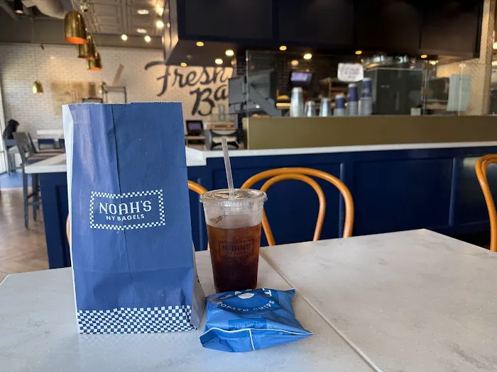 Noah's NY Bagels Picture 7