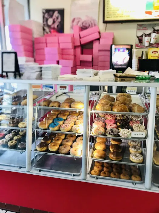 D's Donuts Picture 4