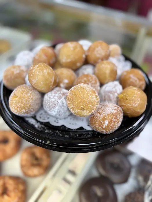 Faith & Flour Bakery Picture 3