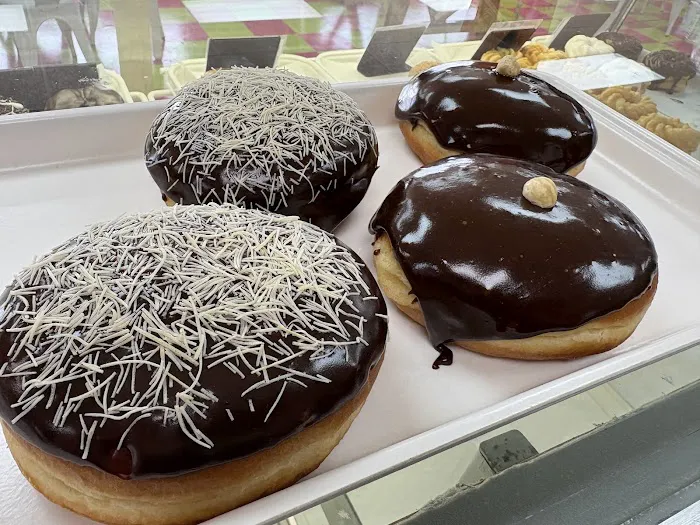 Faith & Flour Bakery Picture 7