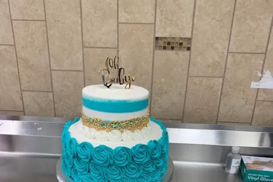 LoveBee's Cakes &Treat