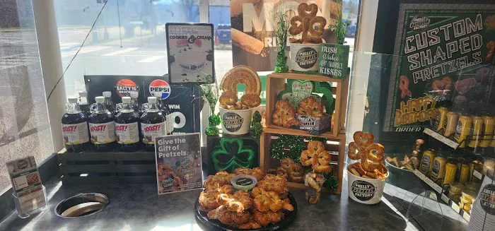 Philly Pretzel Factory, Burlington Picture 4