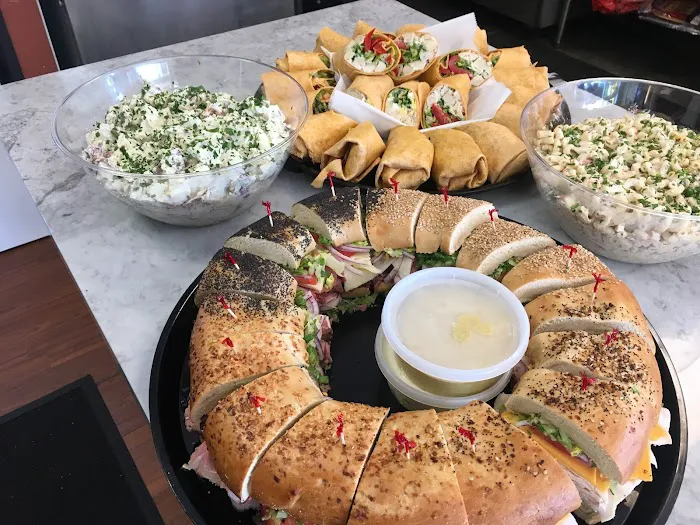 Vinny G's Bagels and Deli Picture 10