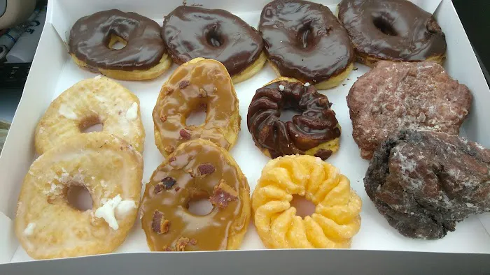 Mary's Gourmet Donut Shoppe Picture 1