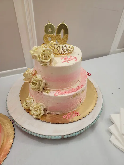Ninos Pastry Shoppe Picture 5