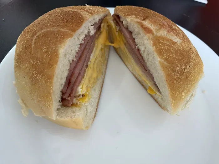 Joe’s Bagel and Grill Picture 6