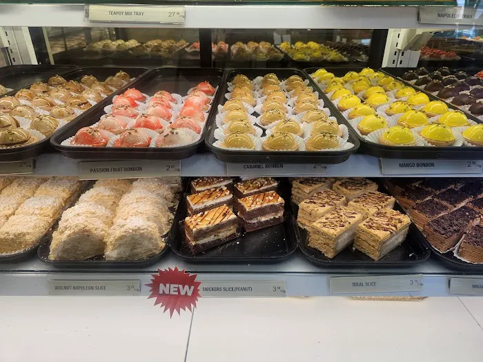 Teapot Bakery & Cafe Picture 2