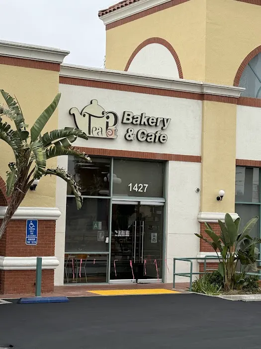 Teapot Bakery & Cafe Picture 9
