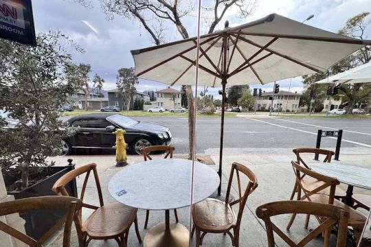 Paradise Pastry & Cafe