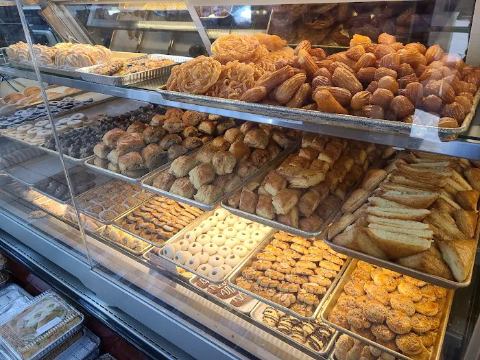 Masis Bakery Picture 4